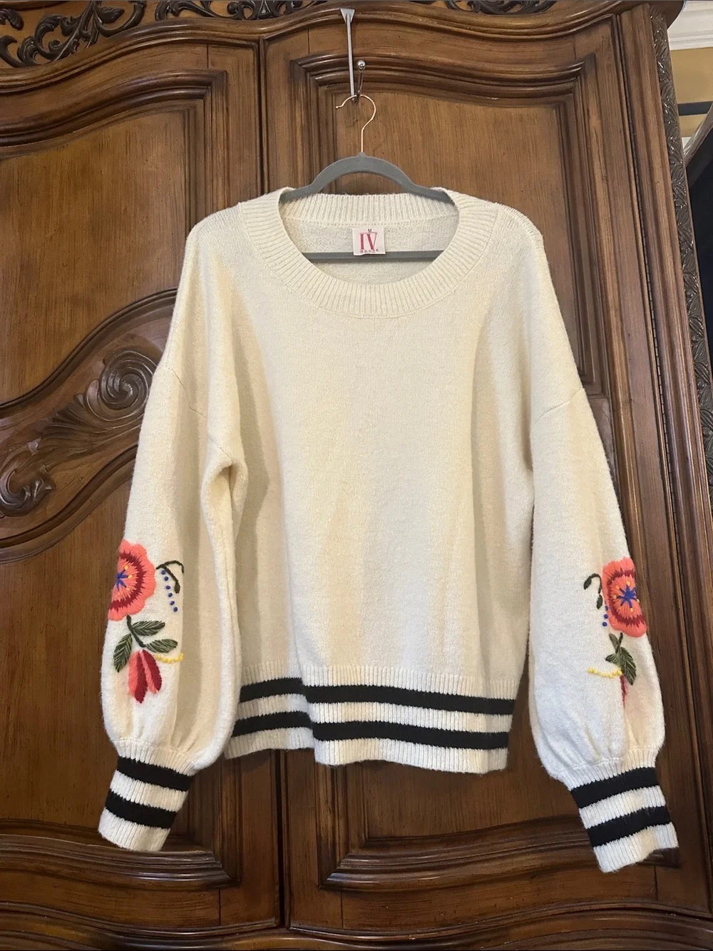 Embroidered  Floral  Oversized Cream Sweater W/ Black Stripes Puffer longsleeves